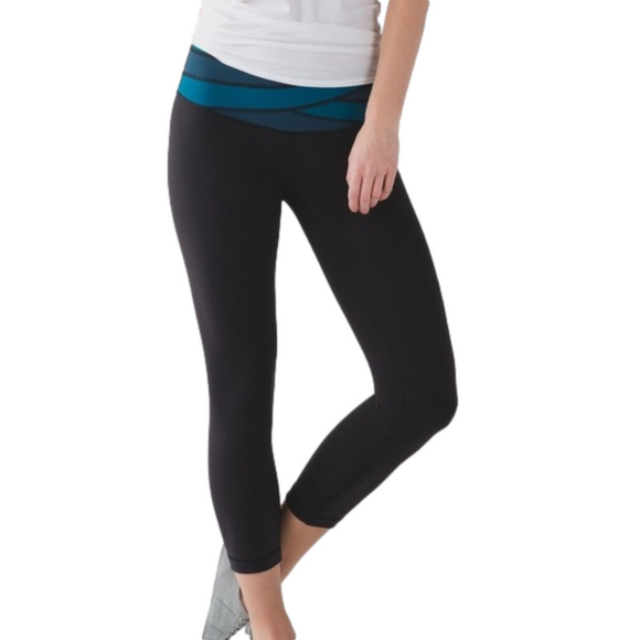 lululemon athletica Pants - Lululemon Wunder Under Crop